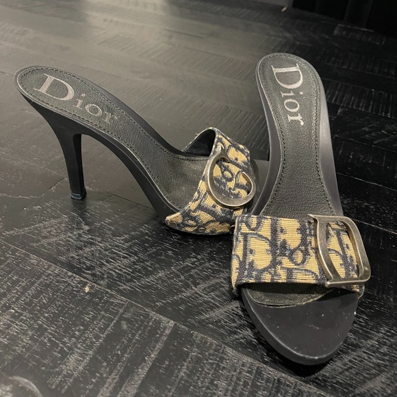 Vintage Dior Monogram Heels Size 36.5 - Picture 2 of 3